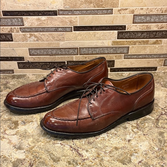 Allen Edmonds Rich Brown Leather Derbys